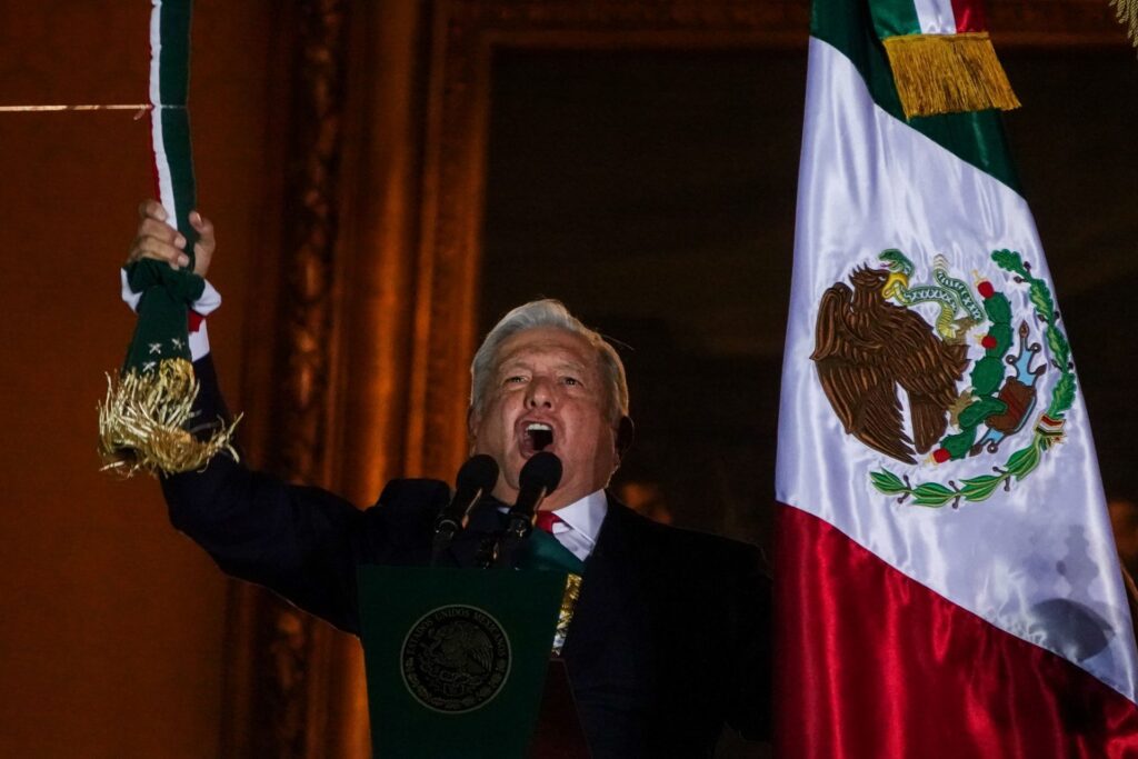 AMLO y el Legado de Hidalgo: El Grito de Independencia de México 1 amlo y el legado de hidalgo el grito de independencia de mexico