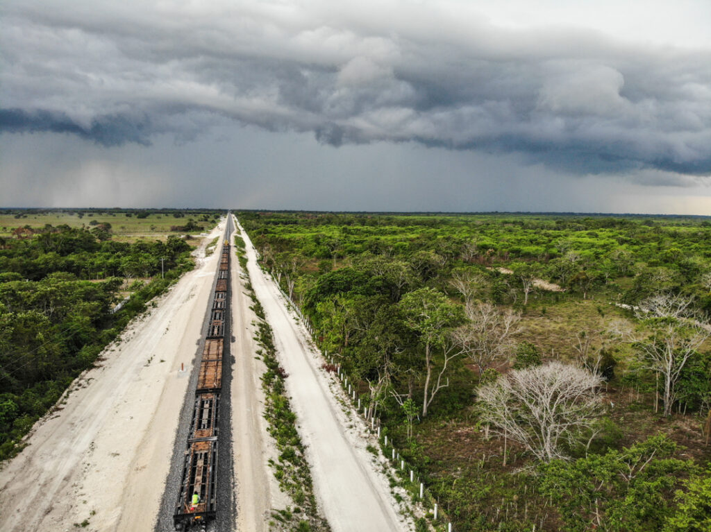 De Campeche al Zapatismo: Un Viaje por el Tren Maya y Chiapas 1 de campeche al zapatismo un viaje por el tren maya y chiapas