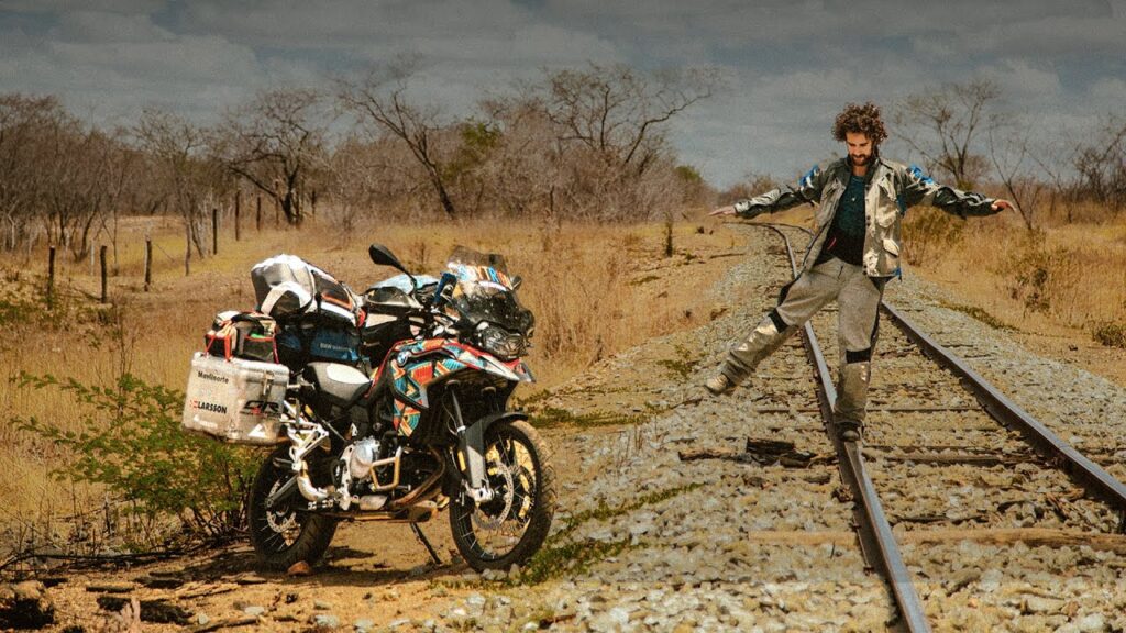 efb88f viajar en moto por el mundo ser nomada trucos y consejos para vivir viajando
