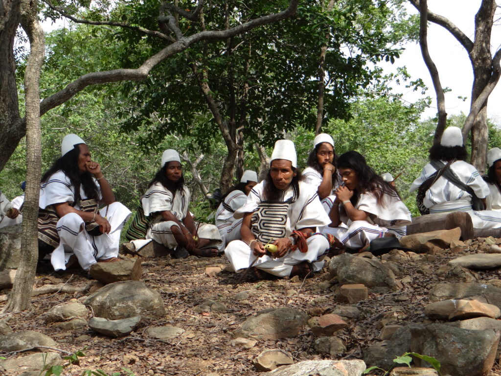 La Sabiduría de los Mamos: Calixto Suárez y el Camino hacia la Armonía 1 la sabiduria de los mamos calixto suarez y el camino hacia la armonia