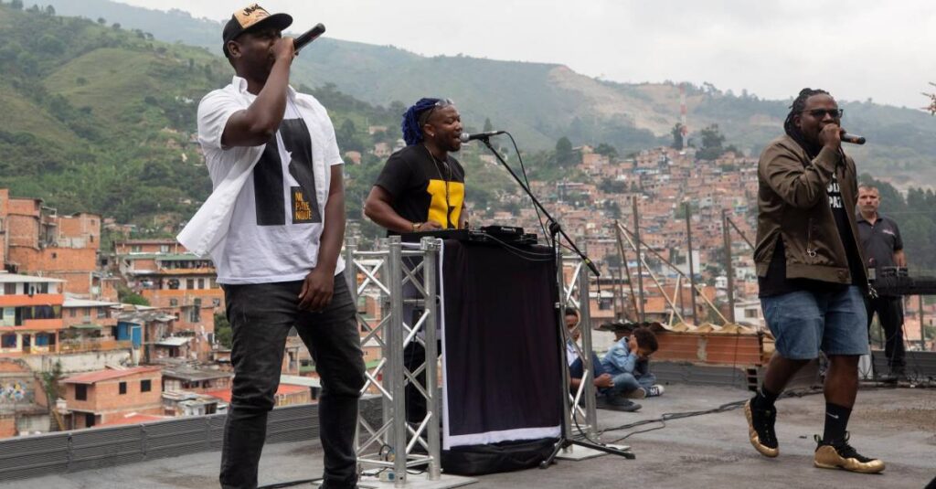 Medellín: Hip Hop, Comuna 13 & Aranjuez - La Música como Transformación Social 1 medellin hip hop comuna 13 aranjuez la musica como transformacion social