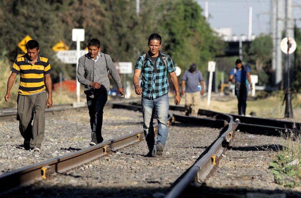 Presidente impulsa plan para frenar migración: Ayuda a países pobres como solución 1 presidente impulsa plan para frenar migracion ayuda a paises pobres como solucion