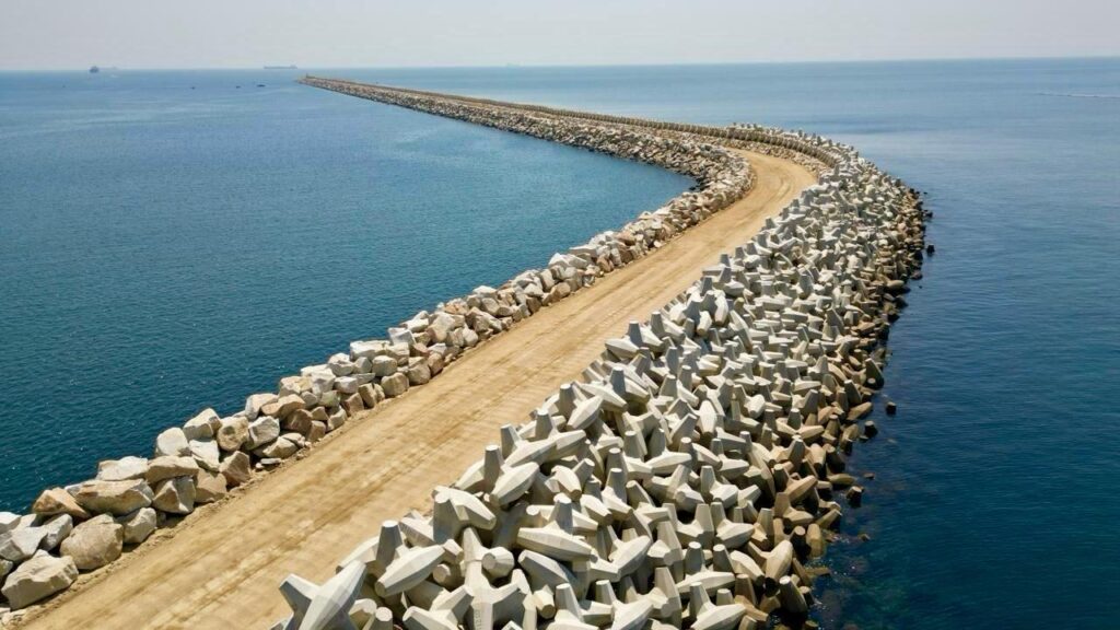 Rompeolas en Salina Cruz: Un Proyecto Nacional para Impulsar el Desarrollo 1 rompeolas en salina cruz un proyecto nacional para impulsar el desarrollo