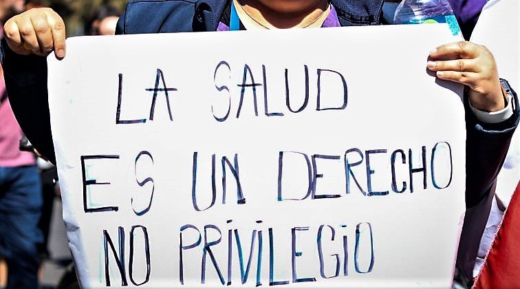 Salud: Un Derecho Fundamental, No un Privilegio 1 salud un derecho fundamental no un privilegio
