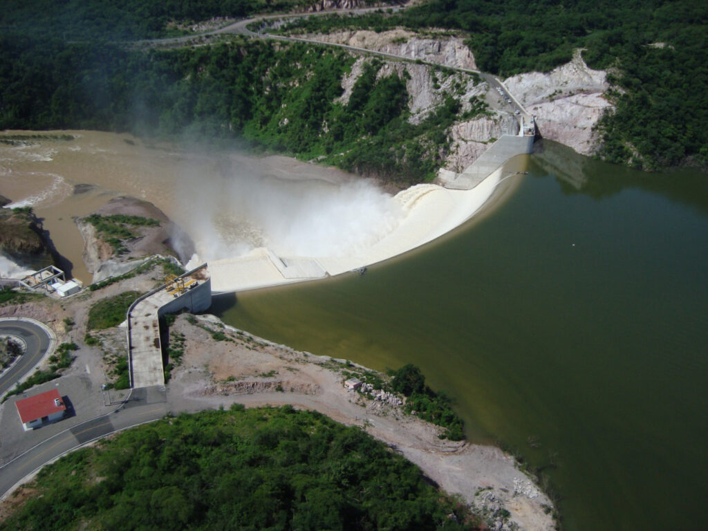 Supervisión del Riego en Presa Picachos: 2,000 Hectáreas con Agua y Mayor Producción en Sinaloa 1 supervision del riego en presa picachos 2000 hectareas con agua y mayor produccion en sinaloa