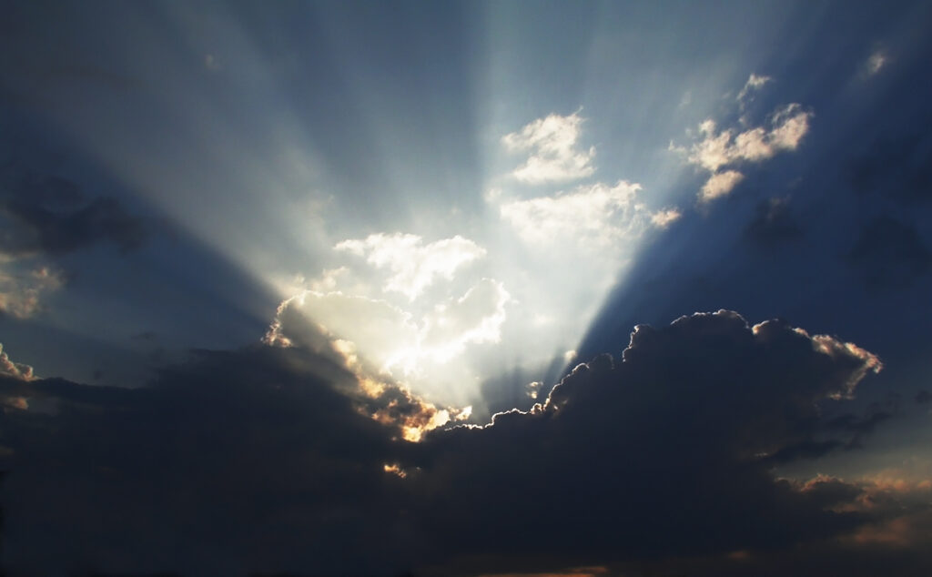 Cómo influye la luz solar en la apariencia de las nubes 1 como influye la luz solar en la apariencia de las nubes