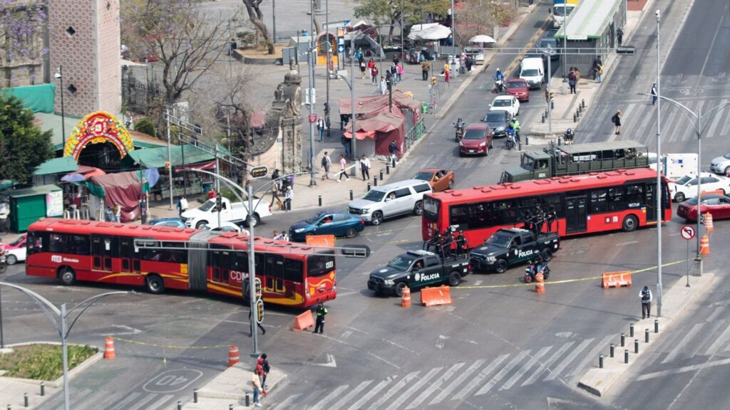 Información Tráfico en Tiempo Real: Cómo llegar a Metrobús Buenavista 1 informacion trafico en tiempo real como llegar a metrobus buenavista