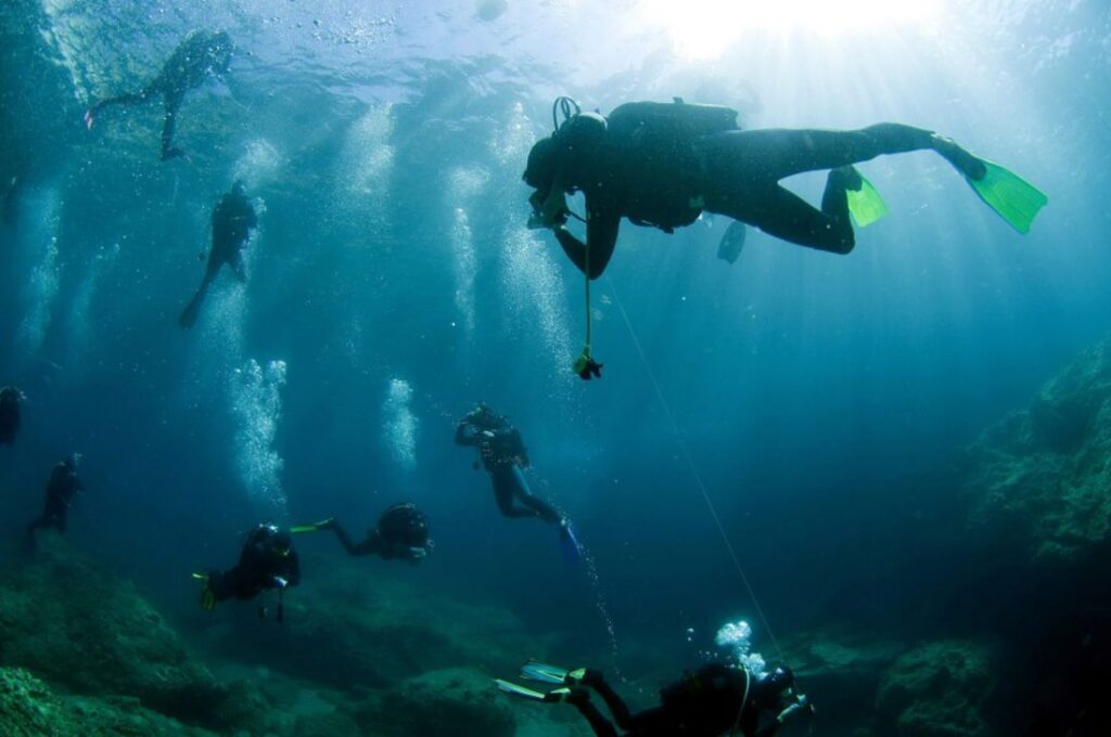 Qué es el efecto de la presión atmosférica en el buceo 1 que es el efecto de la presion atmosferica en el buceo