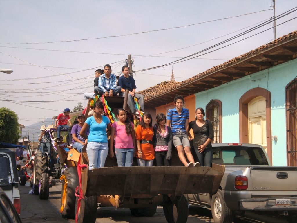 Supermercado González Ramón Rayón, Juárez: Tráfico en Tiempo Real 1 supermercado gonzalez ramon rayon juarez trafico en tiempo real