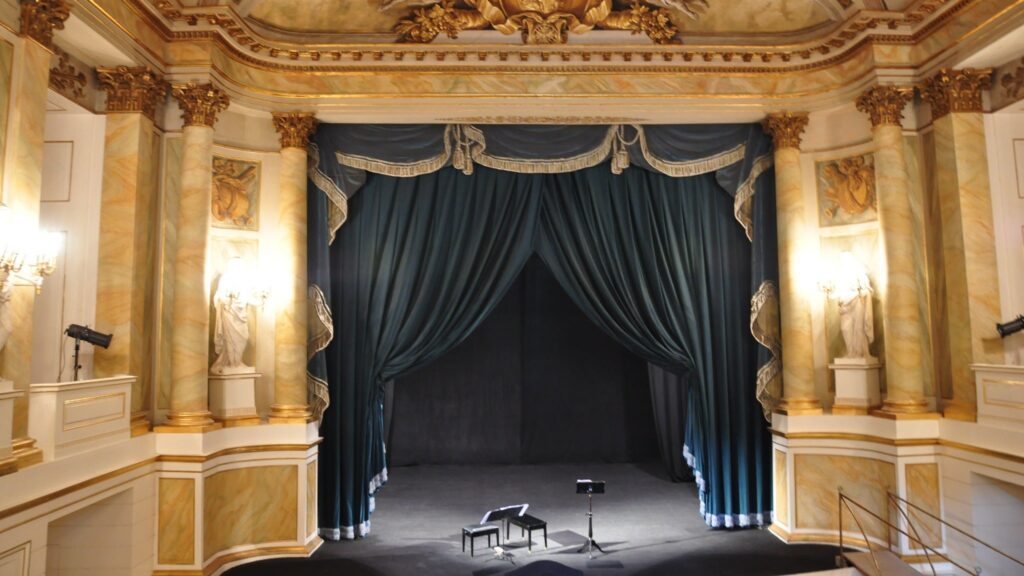 Teatro Enrique Lizalde 1 teatro enrique lizalde
