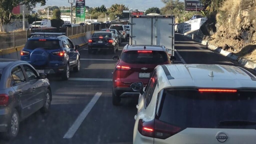 Tráfico en Cuernavaca: Actualizaciones en Vivo y Estado de las ...