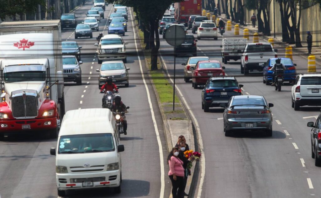 Tráfico en tiempo real: Anillo Periférico & Avenida Constituyentes, CDMX 1 trafico en tiempo real anillo periferico avenida constituyentes cdmx