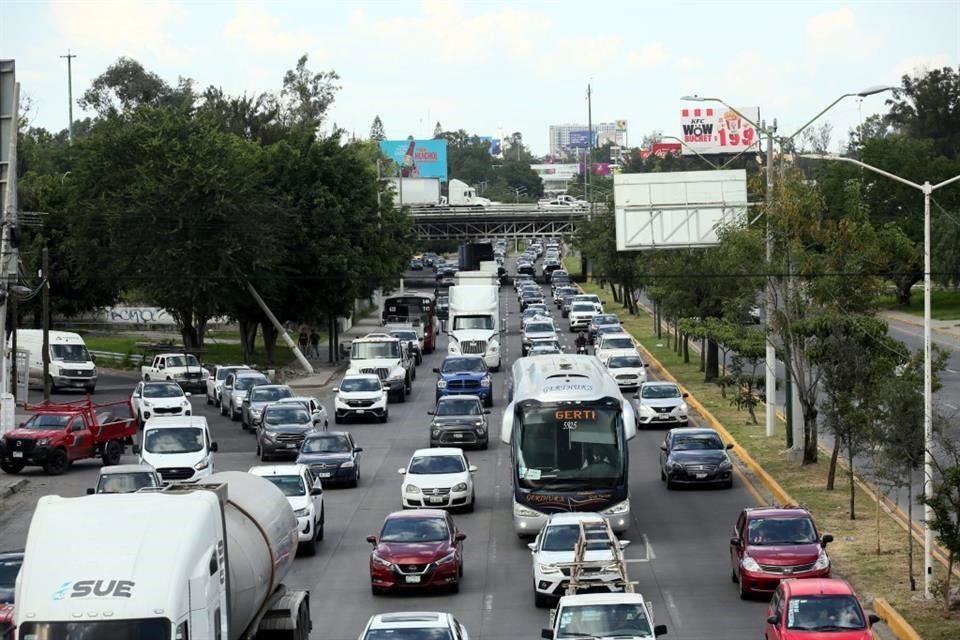 Tráfico en tiempo real: Avenida 8 de Julio & Avenida Patria, Guadalajara 1 trafico en tiempo real avenida 8 de julio avenida patria guadalajara