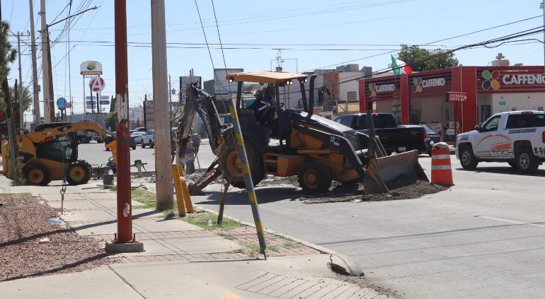 Tráfico en Tiempo Real: Avenida Adolfo López Mateos & Avenida de la Raza, Cd. Juárez 1 trafico en tiempo real avenida adolfo lopez mateos avenida de la raza cd juarez