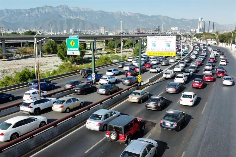 Tráfico en Tiempo Real: Avenida Eloy Cavazos, Guadalupe 1 trafico en tiempo real avenida eloy cavazos guadalupe