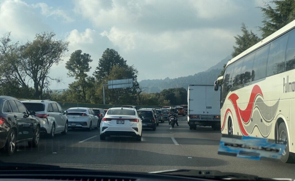 Tráfico en Tiempo Real: Avenida Marina Nacional, CDMX 1 Avenida Marina Nacional