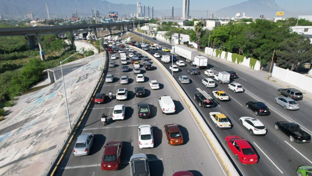 Tráfico en: Cómo llegar a Avenida Ruiz Cortines, Monterrey 1 trafico en tiempo real como llegar a avenida ruiz cortines monterrey