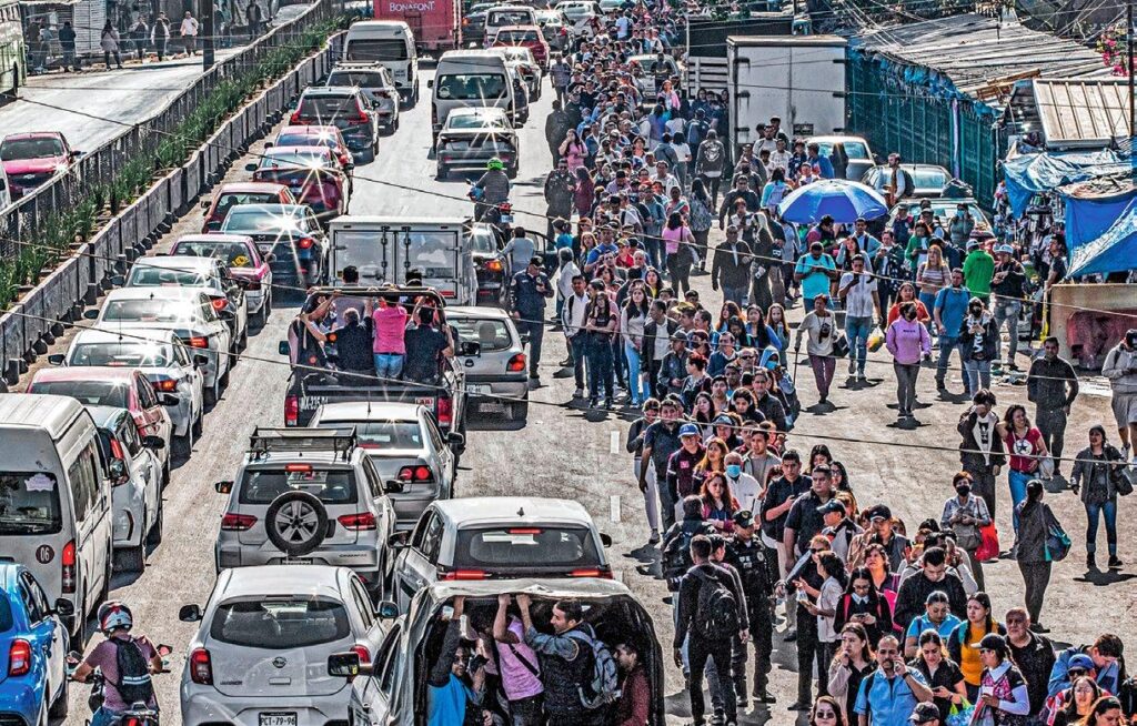 Tráfico en Tiempo Real: Cómo Llegar a Canchas La Vía en Puerto Vallarta 1 trafico en tiempo real como llegar a canchas la via en puerto vallarta