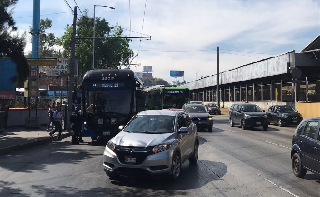 Tráfico en Tiempo Real: Estacionamiento Basílica de Guadalupe 1 trafico en tiempo real estacionamiento basilica de guadalupe