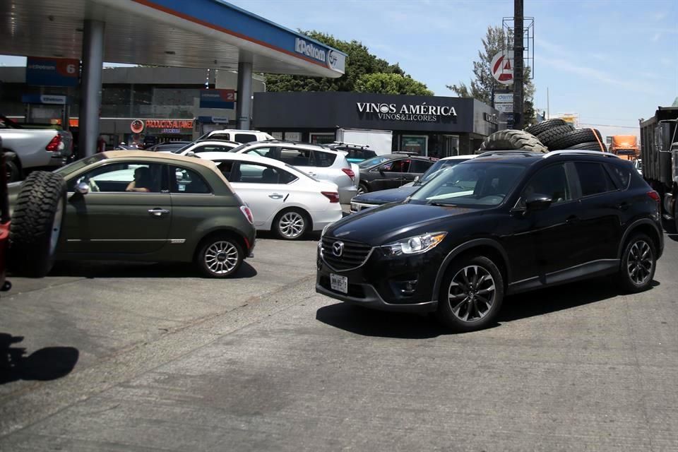 Tráfico en tiempo real: Gasolinera Kpetrom, Avenida A. López Mateos, Zapopan 1 trafico en tiempo real gasolinera kpetrom avenida a lopez mateos zapopan