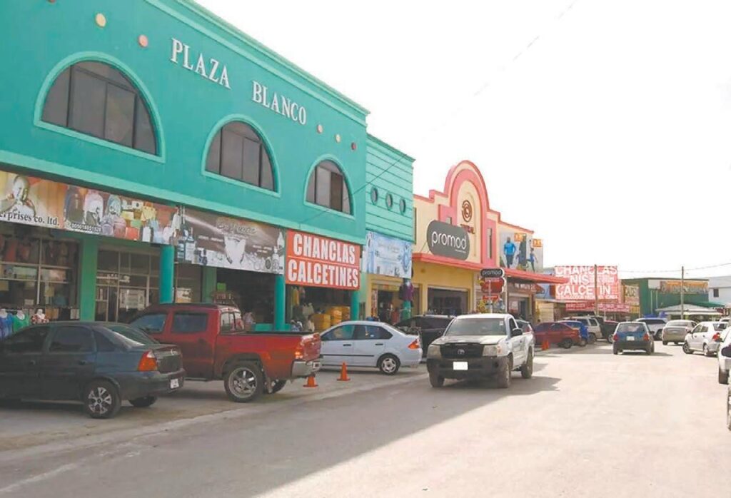 Tráfico en Tiempo Real: Plaza Arcoiris, Prolongación Benito Juárez, Torreón 1 trafico en tiempo real plaza arcoiris prolongacion benito juarez torreon