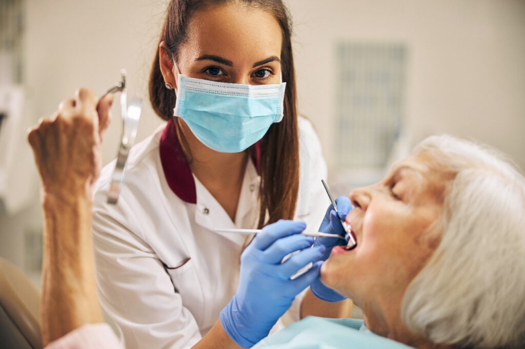 Cómo Convertirte en Higienista Dental: Guía Paso a Paso 1 como convertirte en higienista dental guia paso a paso