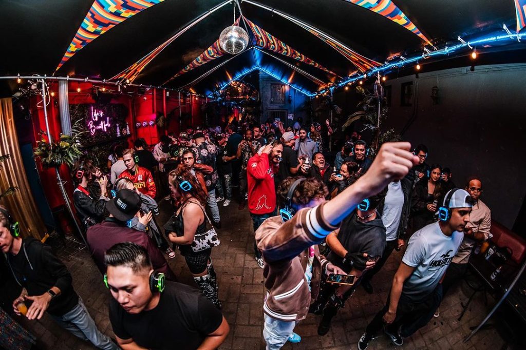 Discotecas en Los Ángeles: Encuentra la fiesta perfecta cerca de ti 1 discotecas en los angeles encuentra la fiesta perfecta cerca de ti