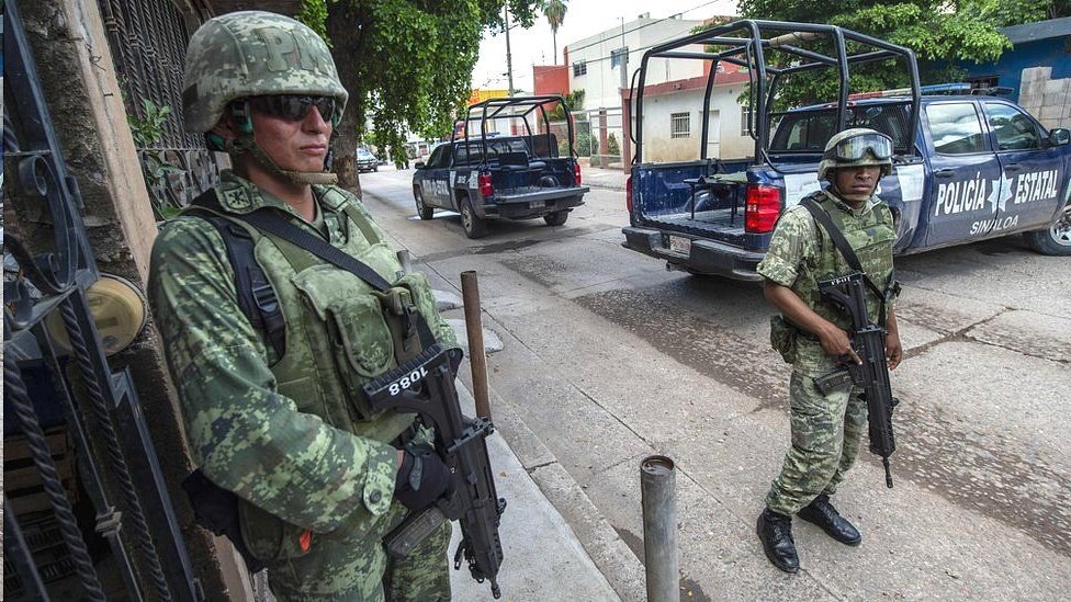 Muertos en Nuevo Laredo Hoy: Video Muestra Ejecución Controversial de Presuntos Narcos 1 muertos en nuevo laredo hoy video muestra ejecucion controversial de presuntos narcos