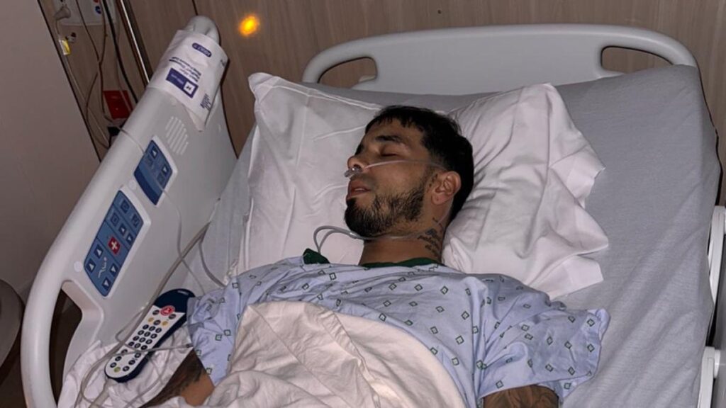 ¿Murió Anuel? Videos Falsos y la Verdad Detrás de su Salud 1 murio anuel videos falsos y la verdad detras de su salud
