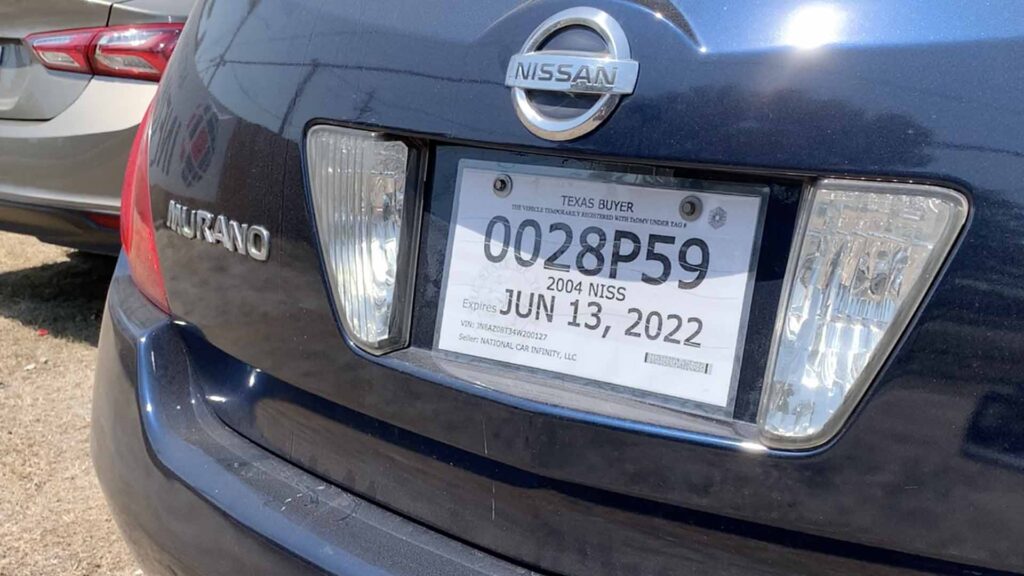 Placas de Papel: Guía para Comprar un Carro Usado Seguro 1 placas de papel guia para comprar un carro usado seguro