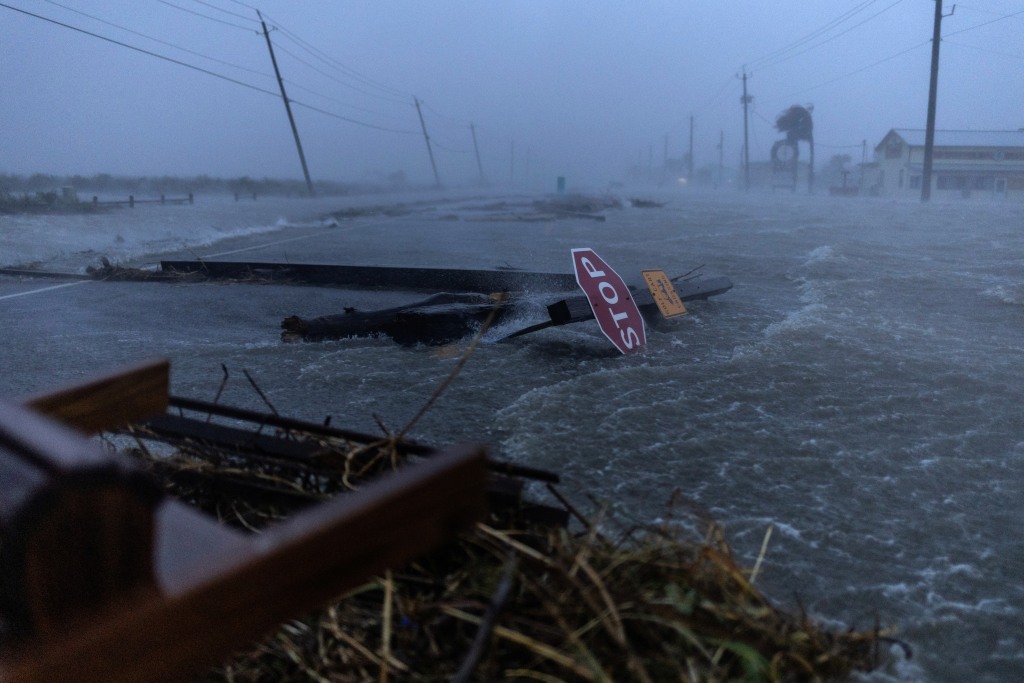 Univision Corpus Christi: Tormenta Beryl amenaza la costa de Texas - Últimas noticias 1 univision corpus christi tormenta beryl amenaza la costa de texas ultimas noticias