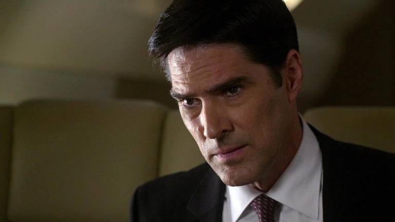 Criminal Minds: Despido de Aaron Hotchner Tras Pelea 1 criminal minds despido de aaron hotchner tras pelea