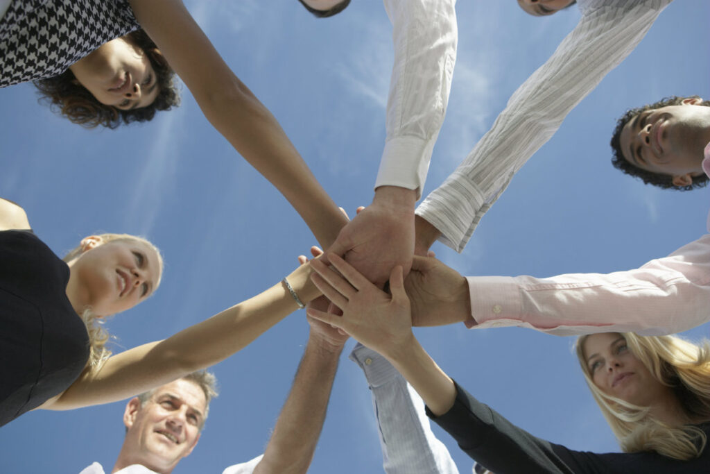 Fortaleciendo relaciones: la importancia del contacto humano 1 fortaleciendo relaciones la importancia del contacto humano