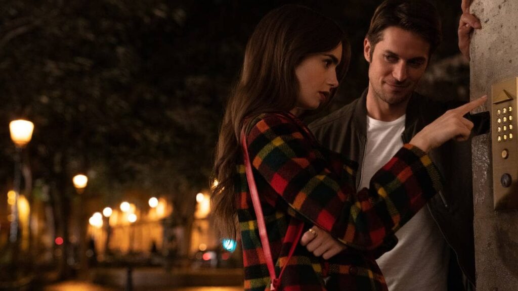 Lucas Bravo: Críticas a Emily in Paris y su Visión Artística 1 lucas bravo criticas a emily in paris y su vision artistica