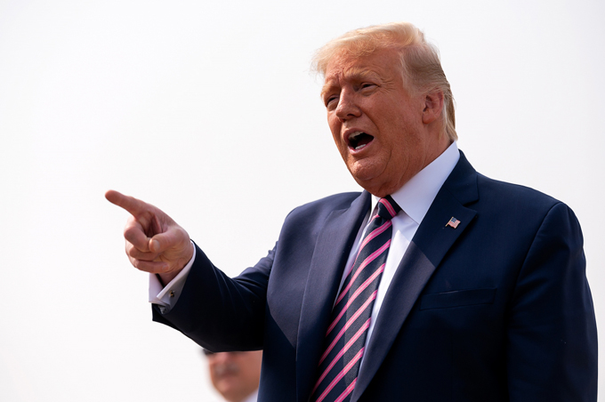 Trump Desnudo: Misterio en Vegas tras Desaparición de Estatua 1 trump desnudo misterio en vegas tras desaparicion de estatua