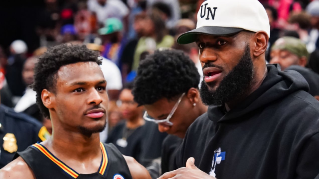 Bronny James: Recuperación Tras Paro Cardíaco y Nueva Normalidad 1 bronny james recuperacion tras paro cardiaco y nueva normalidad