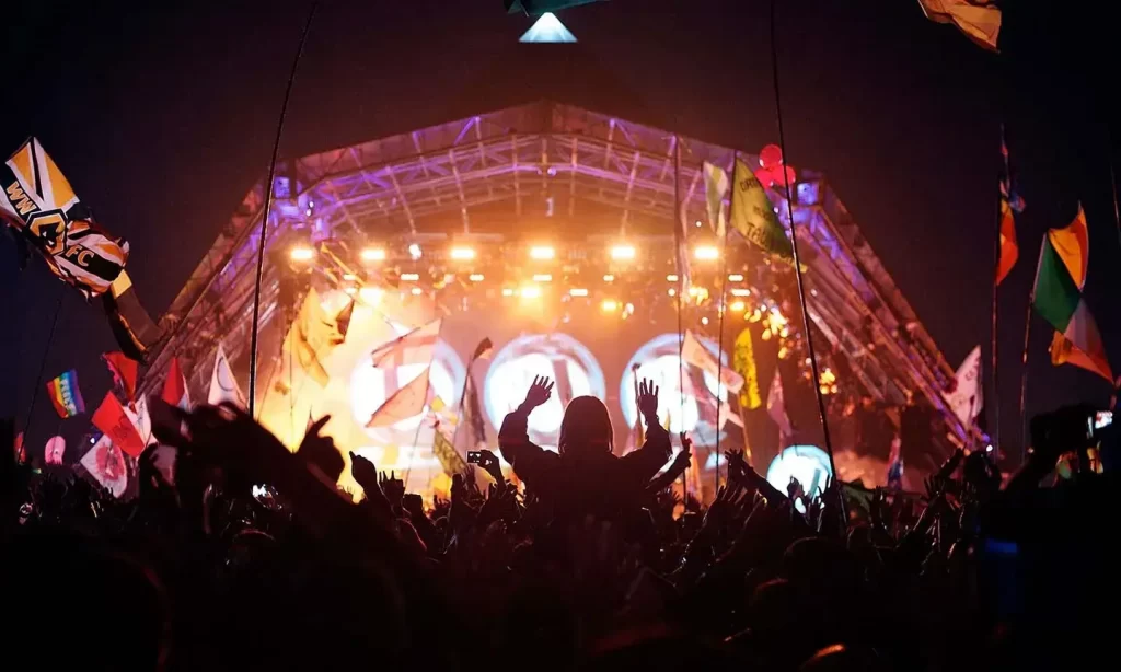 Glastonbury Festival UK: Guía Definitiva y Actualizaciones 1 glastonbury festival uk guia definitiva y actualizaciones