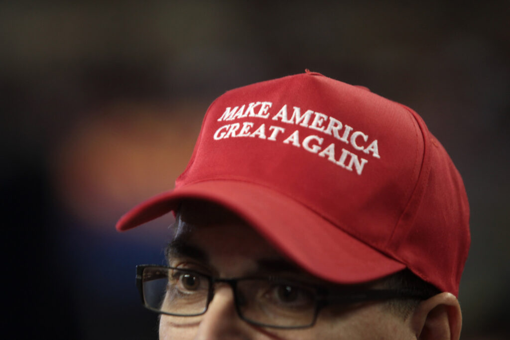 Make Great America Again Hat: El Símbolo de la Era Trump 1 make great america again hat el simbolo de la era trump