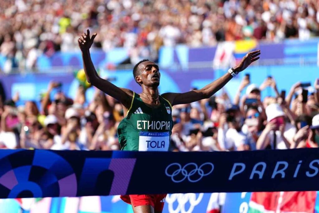 Maratón Olympics: Resultados, Tola Oro y Kipchoge Abandona 1 maraton olympics resultados tola oro y kipchoge abandona