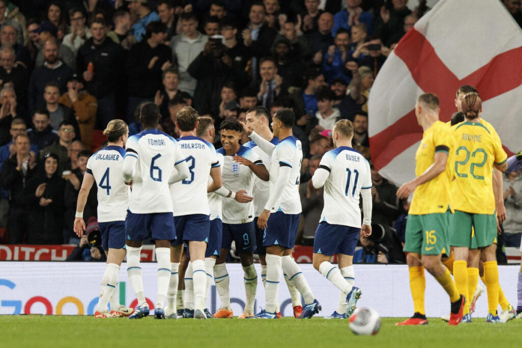 Australia vs England: Victoria Inglesa en Amistoso de Wembley 1 australia vs england victoria inglesa en amistoso de wembley