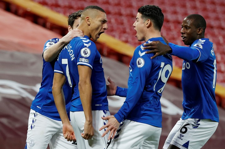 Everton vs Liverpool: Derbi Mersey con Golpe al Título Reds 1 everton vs liverpool derbi mersey con golpe al titulo reds