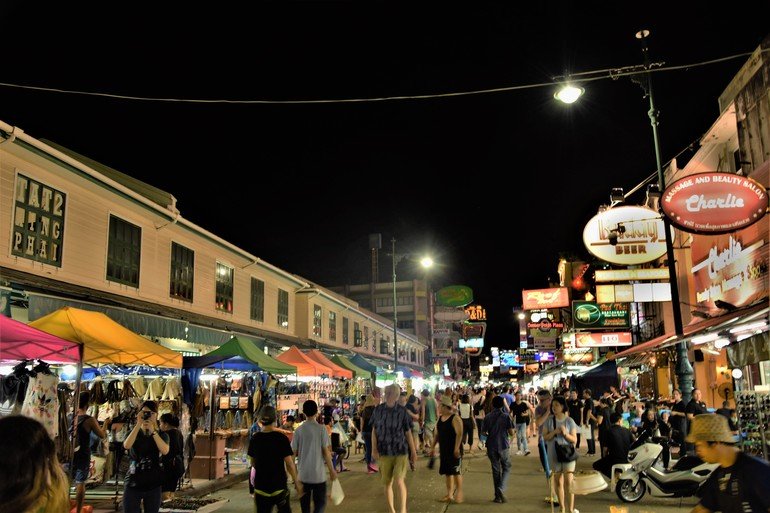 Khao San Road Bangkok: ¿Deberíamos dejar de visitarla? 1 khao san road bangkok deberiamos dejar de visitarla