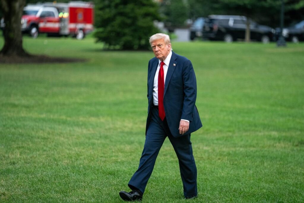 Insuficiencia Venosa Crónica: Trump y su Diagnóstico Explicado 1 insuficiencia venosa cronica trump y su diagnostico explicado